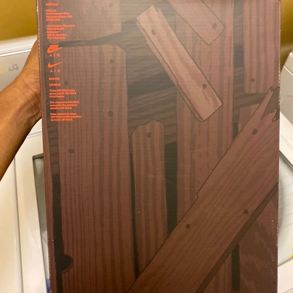 Jordan 5 Raging Bull - Picture 10 of 10